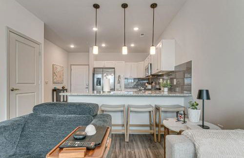 Central Condo 2 Mi to Downtown Fuquay-Varina - Foto 7