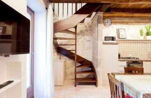 Authentic Villa Surrounded by Nature - Foto 11