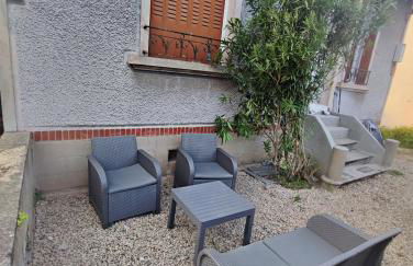 Petite maison avec jardin - Foto 1