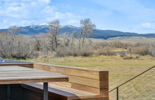 Riverfront Montana Retreat - Deck, Fire Pit and Pond - Foto 23
