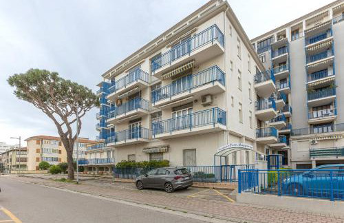 GuestHost - Comfortable Apartment with Sea View - Foto 29