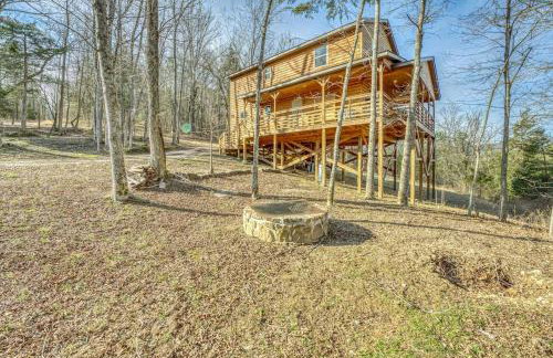 Cabin 1 - Peaceful Cabin Near River with Fire Pit and Hot Tub - Foto 41