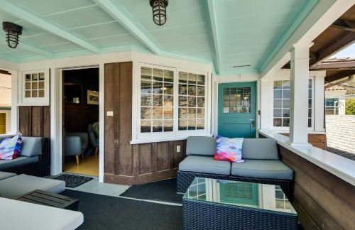 Charming Catalina Gem w/ Deck: Walk to the Beach - Foto 40