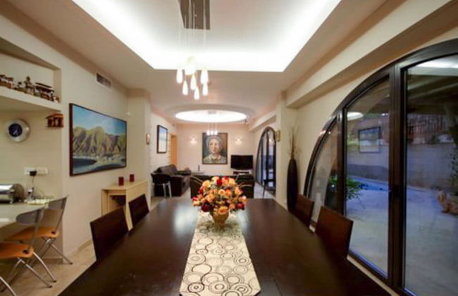 David Village with Pool & Patio - Foto 12