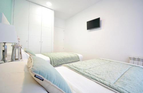 Tu oasis con piscina en Portonovo Sanxenxo - Photo 32