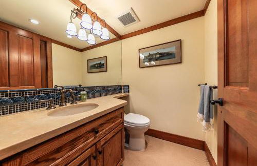 Chambers Lakeside Escape w Lake Views & HOA Access! - Foto 12