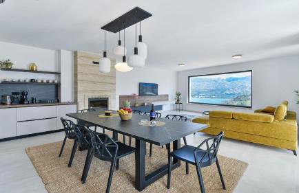 Villa Zariva with pool and panoramic mountain and - Foto 7