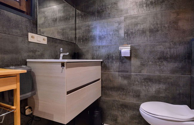 Quiet Chalet With Panoramic View and Fenced Garden - Photo 12