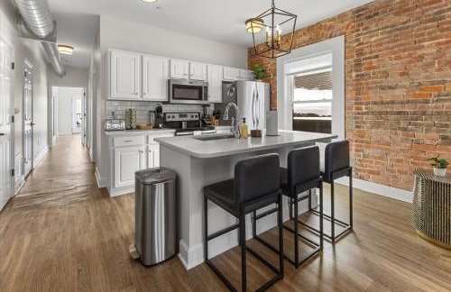 Top Floor - Mass Ave in Heart of Indy with Balcony - Foto 9