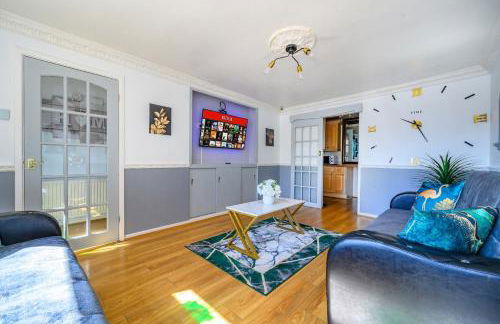 51VL For your Stylish and Relaxed Stay with Free Parking and Free WiFi - Foto 13