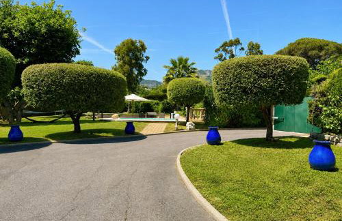 Les Jarres Bleues - Haut de Villa Jardin & Piscine privée - Foto 6