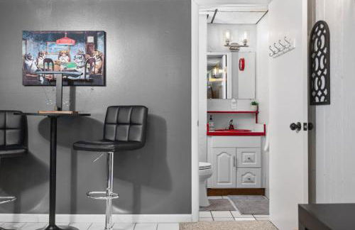 Private & Convenient-Hot tub-Fire Pit-Game room! - Foto 25