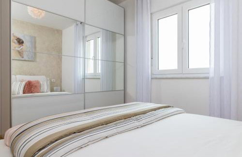 Family holiday house with private pool and playground - Foto 17