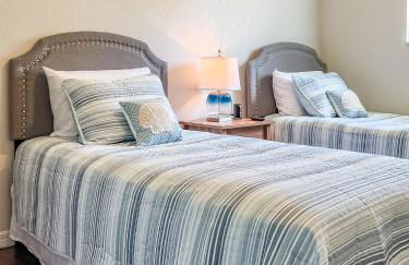 Coastal Cabana in Lakeland with King Bed - Foto 9