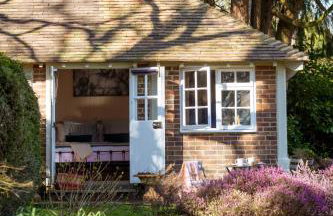 Old Mill Lodge by Huluki Sussex Stays - Foto 23