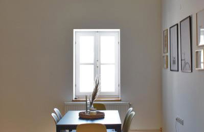 Central Park Apartments - Photo 13