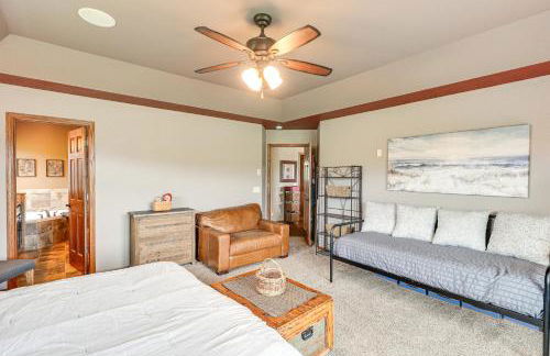 Spearfish Retreat with Fireplace and Mountain Views! - Foto 12