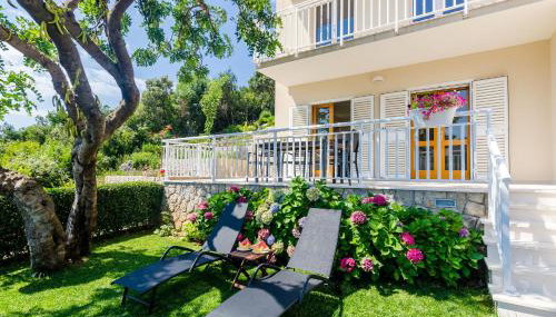 Apartments Sara - Foto 2, Garden