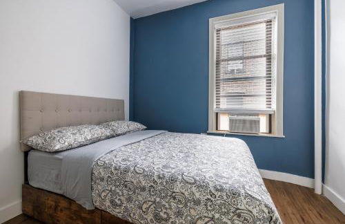 Ultimate Urban living at Centrally Located Apartments - Photo 18