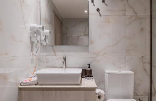 Casa Karinea - Serene Stone House Retreat - Foto 60