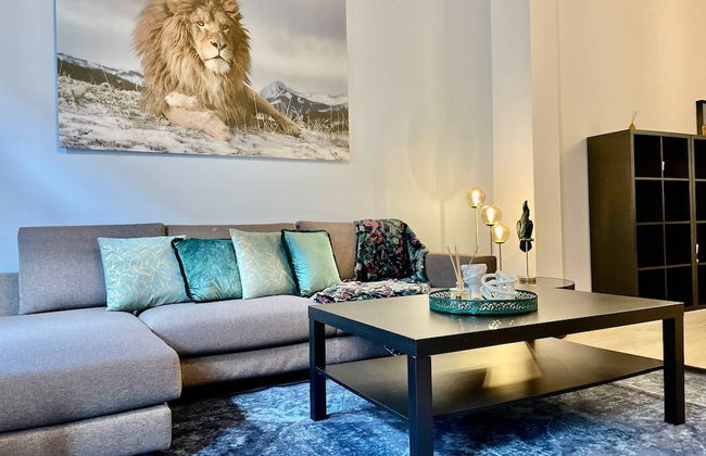 Luxury 2BR 2BA Near Fashion District by Oneluxstay - Foto 3