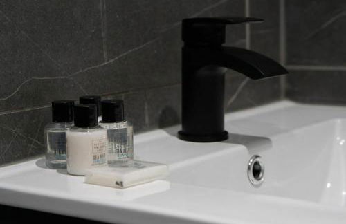 Superior 1-Bed Apartment with 2 Sofa Beds Sleeps 6 - Foto 33