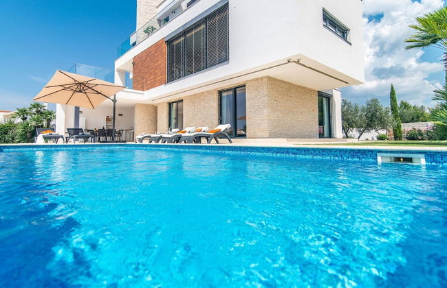 Luxury Villa With Pool and sea View - Foto 17