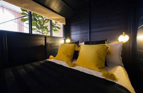 Shoreditch Loft w 100inch Cinema, Premium Mattress & Hammock, by the Design Traveller - Foto 4