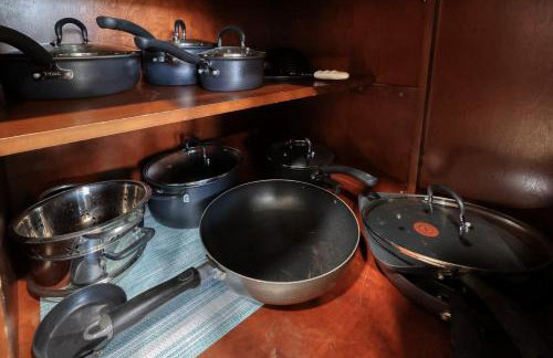 Dreamy & Relaxing Gem With Backyard - 12mins to DT LA - Foto 30