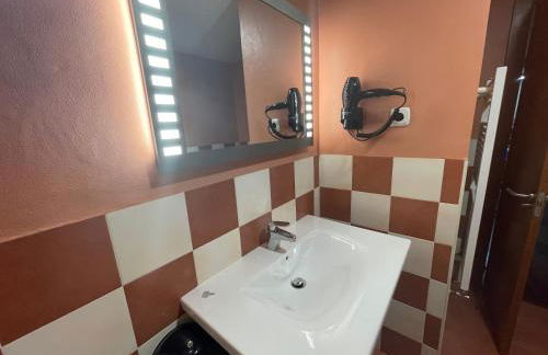 APARTAMENTOS RioMonte 5 - DeLuxe con Jacuzzi - Photo 30