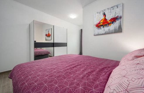 5 Bedroom Nice Home In Karojba - Foto 39