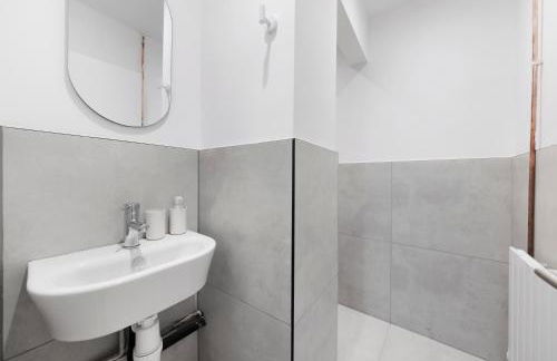 Flat in Dalston, London - Foto 25