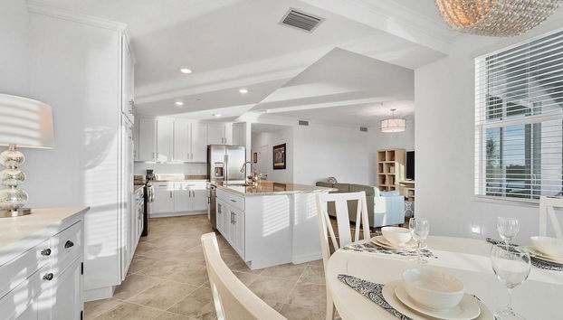 14041 Heritage Landing Boulevard Unit 613 - Foto 5, Habitación