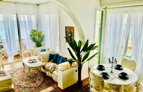 Endless Stunning Mediterranean Sea Views Promenade Des Anglais - Photo 9