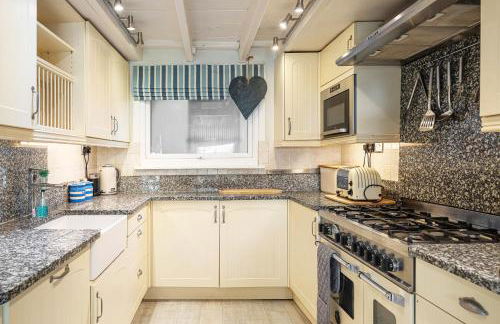 Beautiful 3 bedroom cottage in the heart of Looe - Foto 39