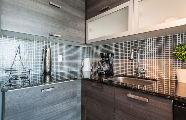 Life Suites Soho 2 Bed - 2 Bath CN Tower View - Foto 20