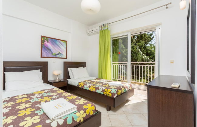 Villa Cherry Large Private Pool Walk to Beach Sea Views A C Wifi Car Not Required - 2180 - Foto 36