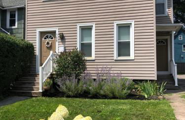 Modern Abode 2BR Near UofR, Highland, Downtown Rochester, NY Sleeps 4 - Foto 22