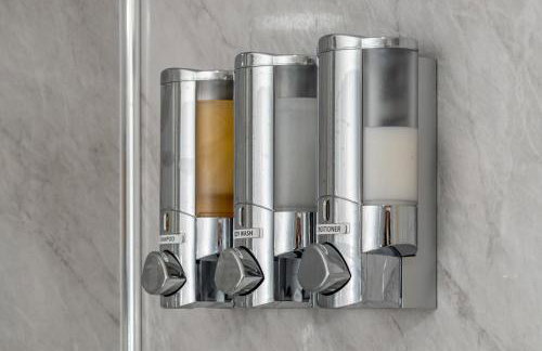 Spacious 3BR with Parking - Foto 20