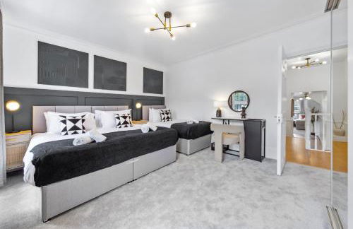 4BR North London I WiFi, Garden, Near Shops - Foto 31