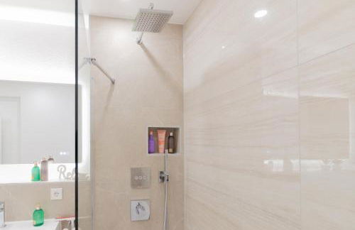 nJoy! Penthouse Filderstadt - Flughafen & Dachterrasse - Foto 23