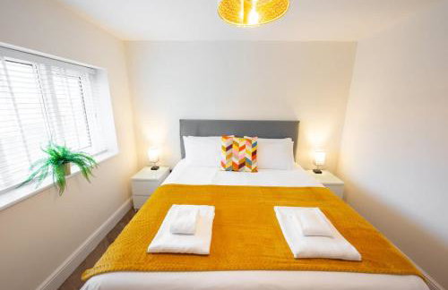 6 The Royal Serviced Apartments, Harwich - Fast WiFi, Private Parking - Foto 16