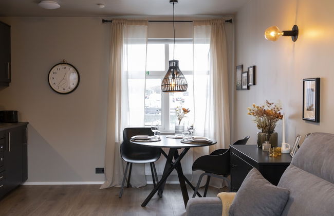 Keflavik's Ray of sunshine Hafnargata - Foto 29