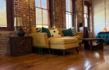 Exposed Elegance - Foto 4