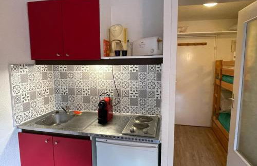 Studio rénové avec balcon, proche télécabine, 4 pers - FR-1-165A-177 - Foto 5