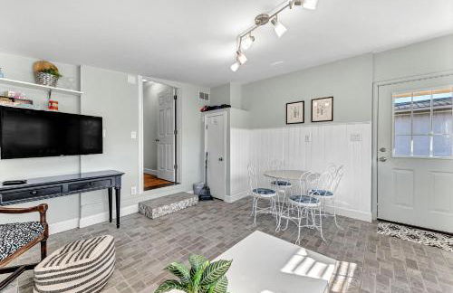 University Place, family stay, practically on JBU campus - Foto 15