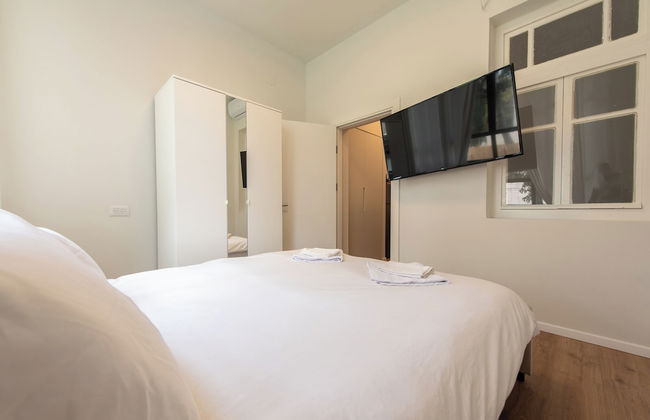 PORT CITY HAIFA- Authentic German Colony - Photo 19