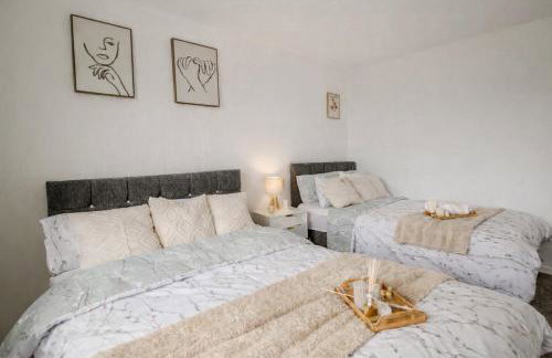 Serene Boho Retreat: White Oak Charm House 10ppl - Foto 6