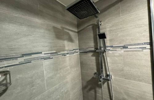 Modern condo near Fremont Street - Foto 18