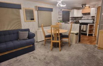 ML66 8 BERTH CARAVAN GOLDEN PALM CHAPEL ST LEONARDS - Foto 5